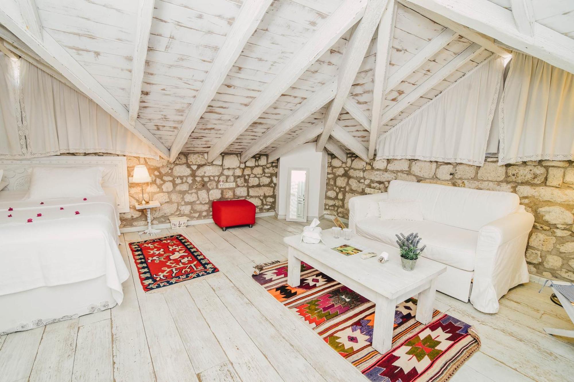 Yukari Sokak Vip Butik Otel Alaçatı Luaran gambar